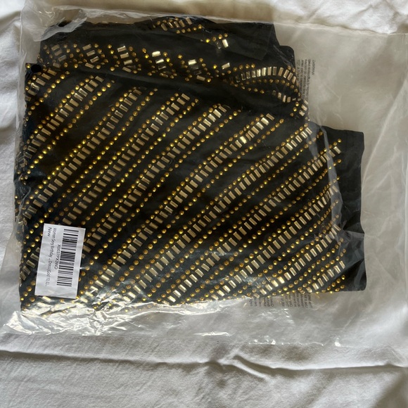 NWOT 🎂Birthday Sexy dress in Gold - Picture 10 of 10